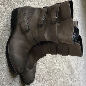 Born gray boots size 39/8